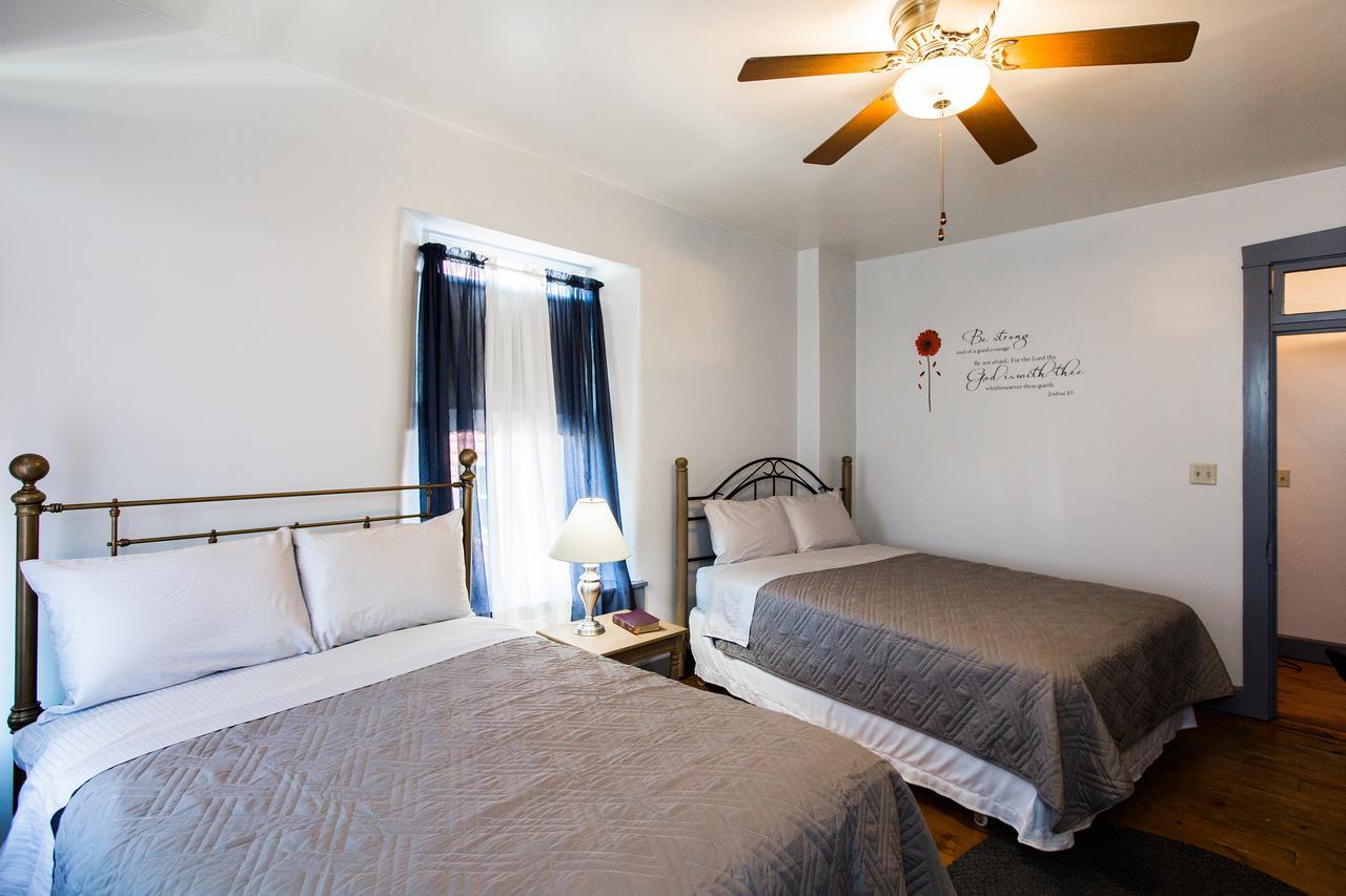 Red Rose Bed & Breakfast Smoketown  외부 사진